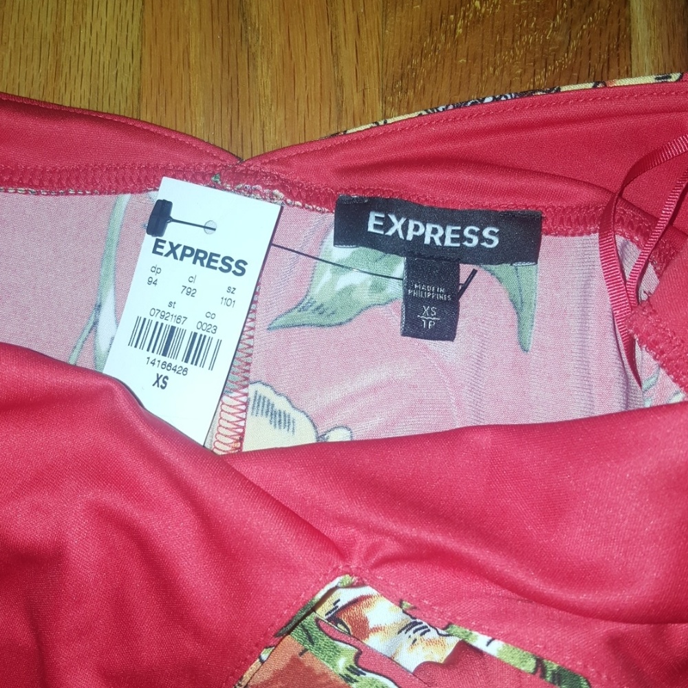 Express floral romper - Picture 5 of 6